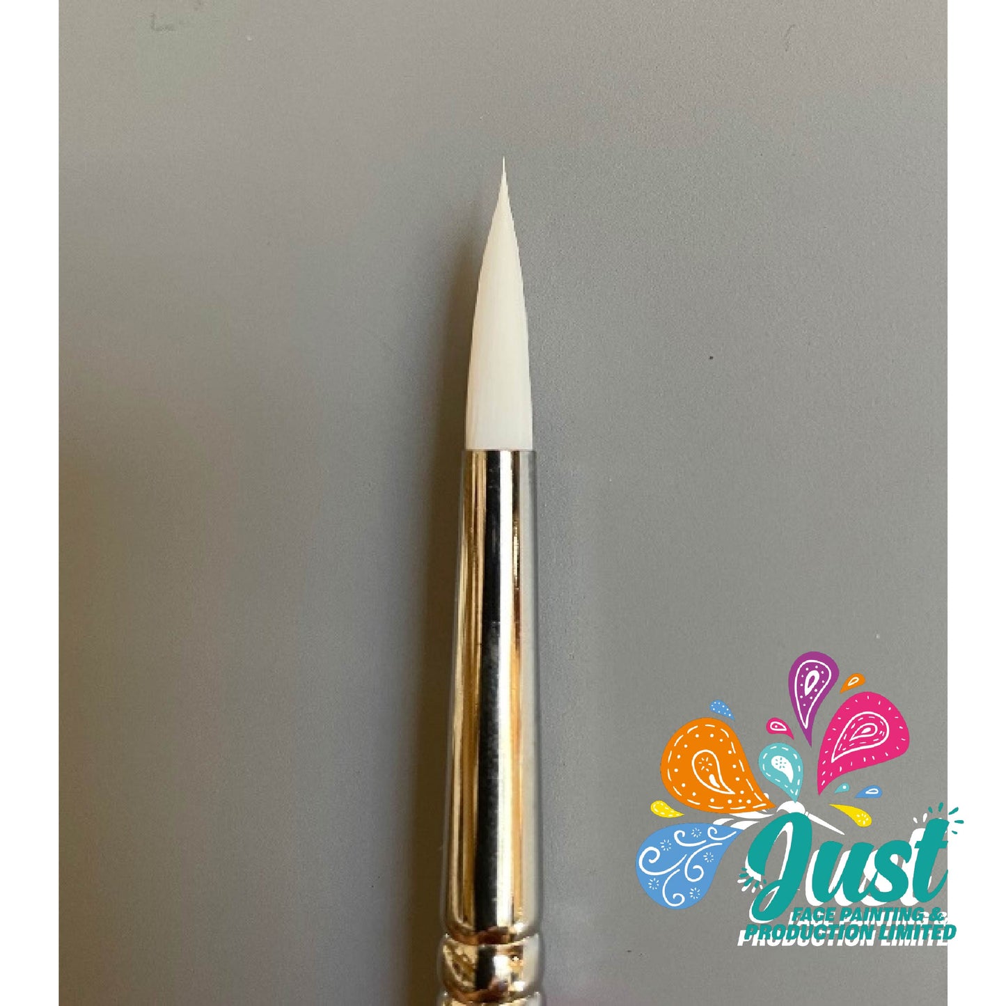 Aliyah 1715 Round Petal Brush Value White Taklon Series