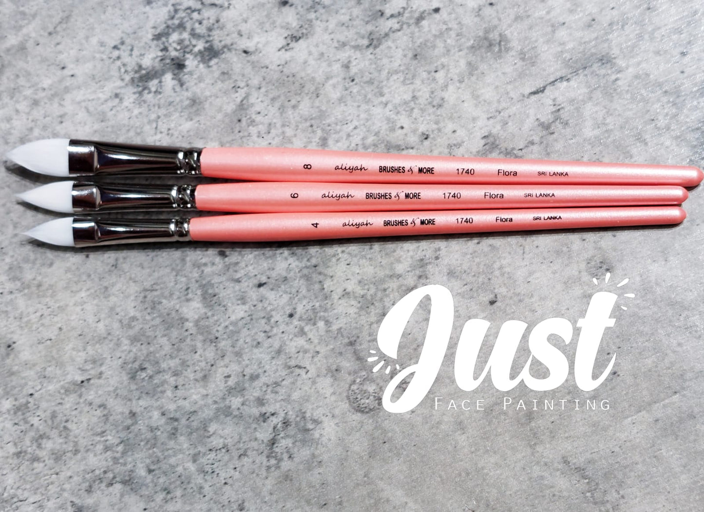 Aliyah 1740 Flora Brush White Taklon Series