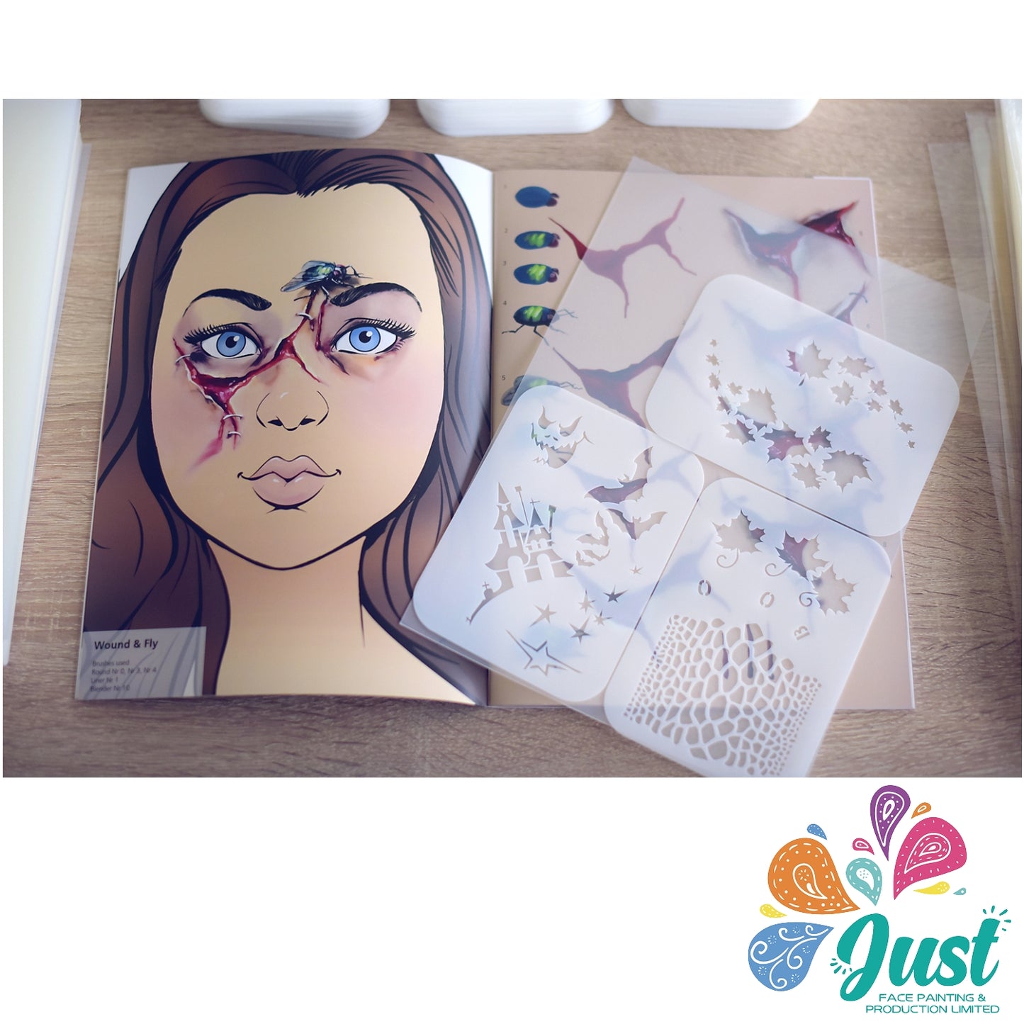 Sparkling Faces - The Ultimate Face Painting Guide - Intricate Halloween by Milena Potekhina with 3 stencils