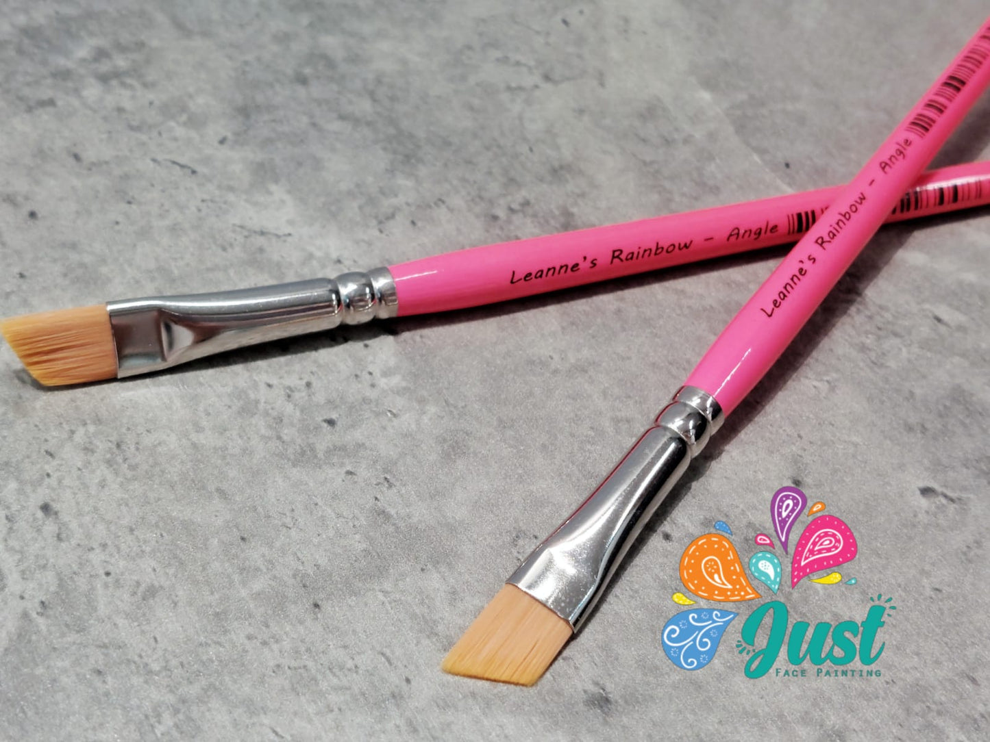 Fusion brush - LEANNE'S RAINBOW - 3/8 ANGLE BRUSH